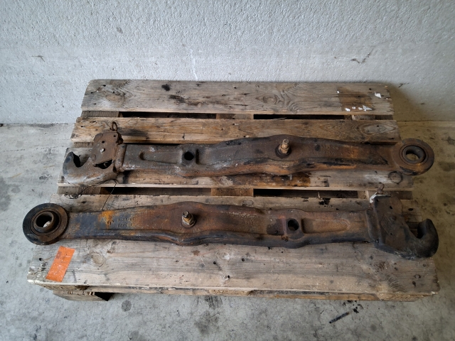 John Deere 7230R Hef / Hitch