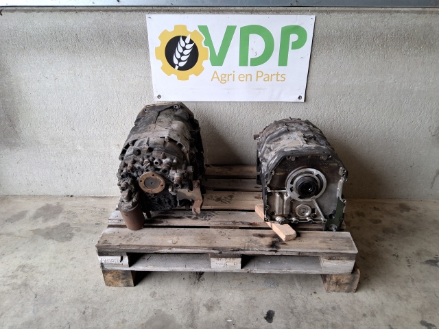 John Deere 6150R / 6210 powerquad