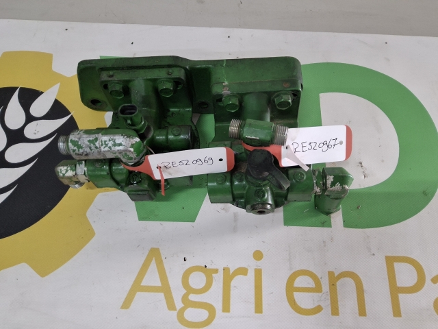 Brandstoffilterkop en primaire brandstoffilterkopassemblage