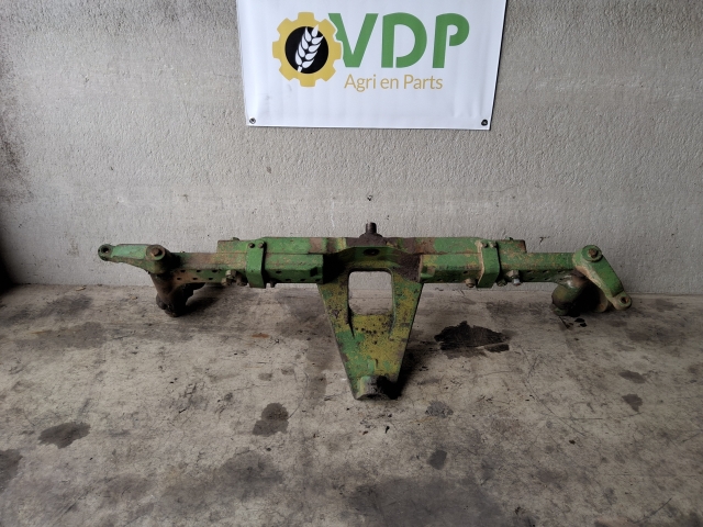 Vooras John Deere 4040