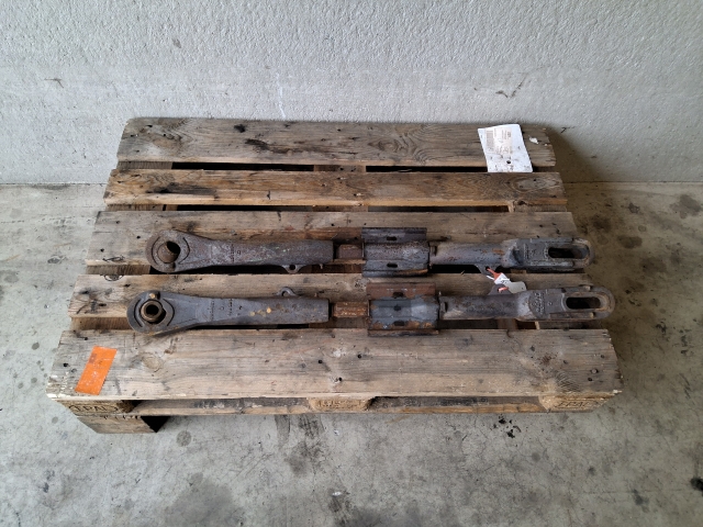 John Deere 6215 RHef / Hitch