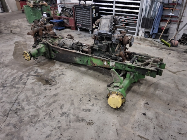 John Deere 6330 SE
